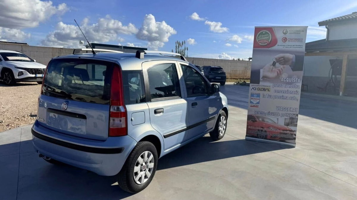 Fiat Panda 1.2 Emotion (6)