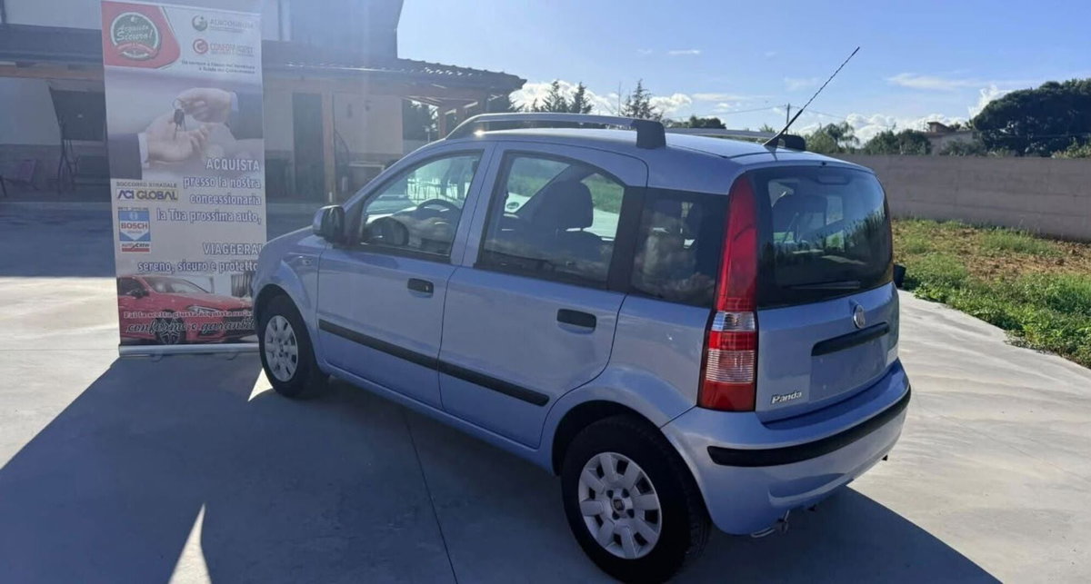 Fiat Panda 1.2 Emotion (7)