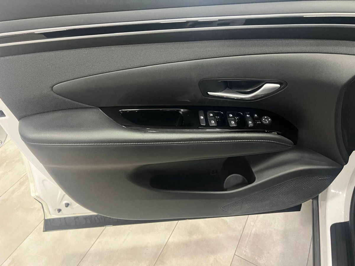 Hyundai Tucson 1.6 crdi 48V Exellence 2wd dct (12)