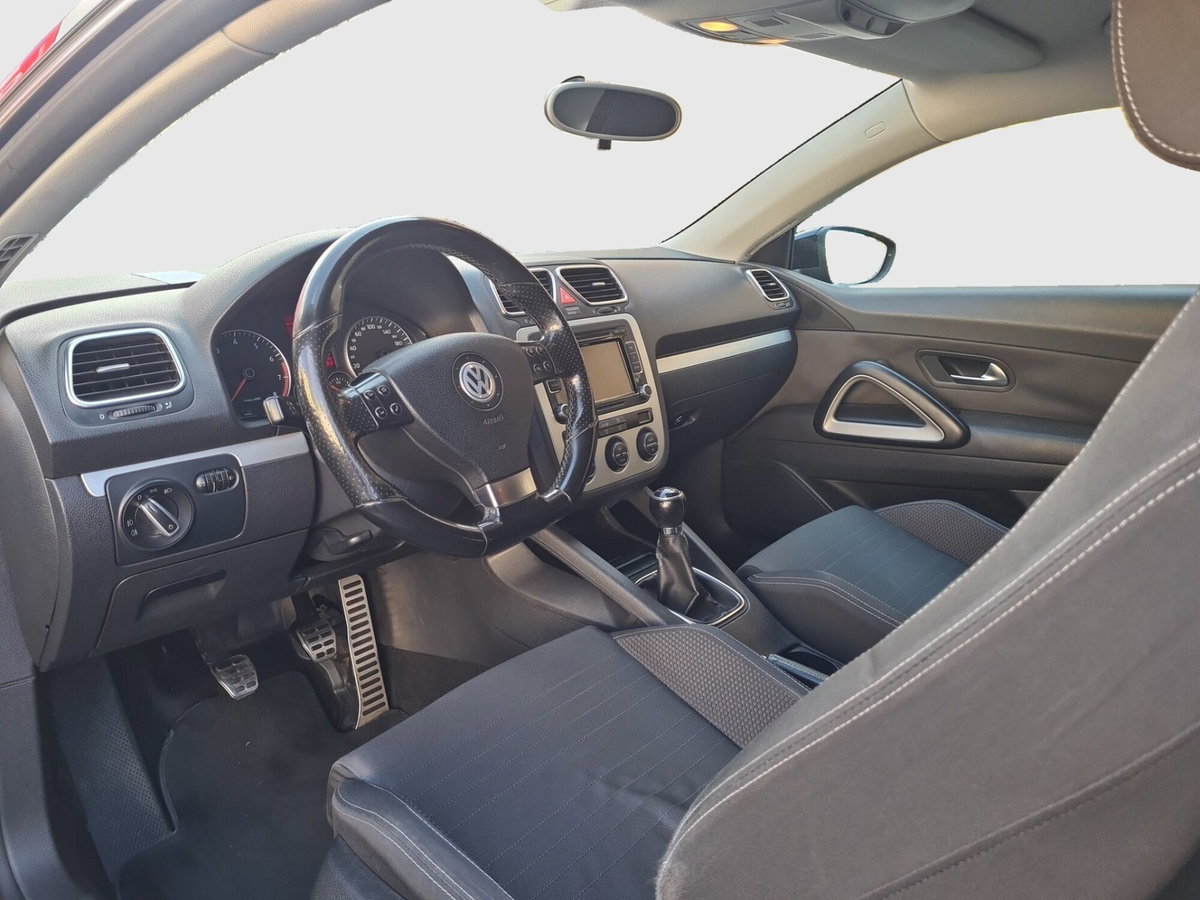 Volkswagen Scirocco 1.4 TSI 160CV (14)