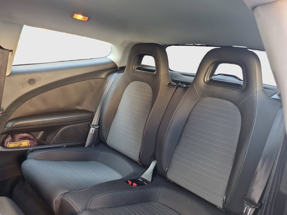 Volkswagen Scirocco 1.4 TSI 160CV (18)