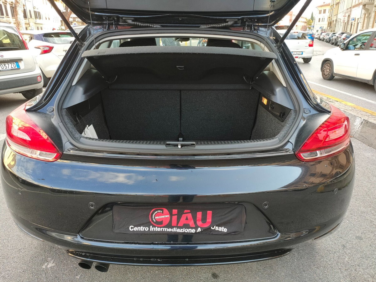 Volkswagen Scirocco 1.4 TSI 160CV (19)