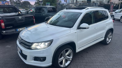 Volkswagen Tiguan Allspace 2.0 TDI SCR DSG 4MOTION R-Line (2)