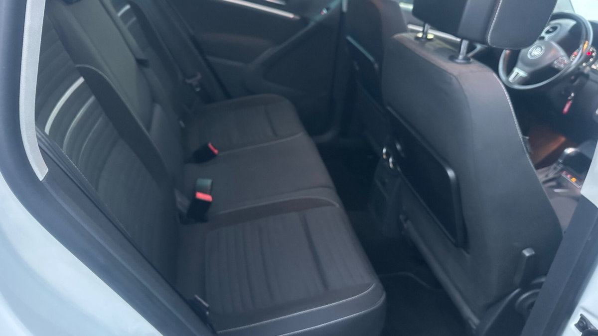 Volkswagen Tiguan Allspace 2.0 TDI SCR DSG 4MOTION R-Line (9)