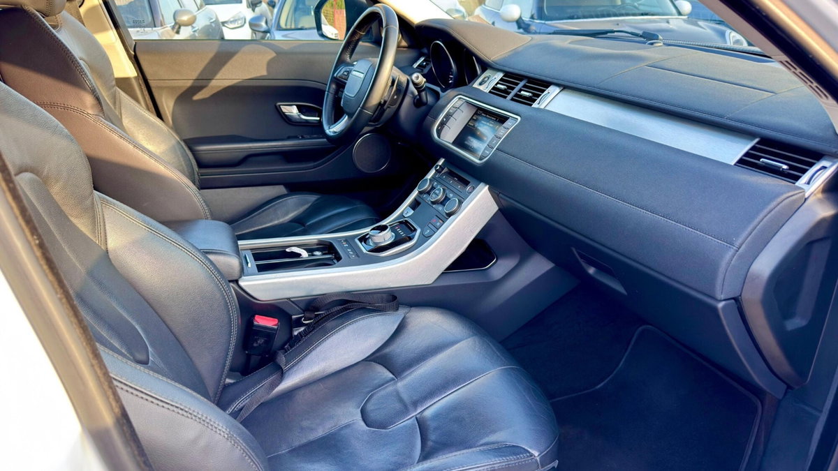 Land Rover Range Rover Evoque 2.2 TD4 Coupé Prestige (17)