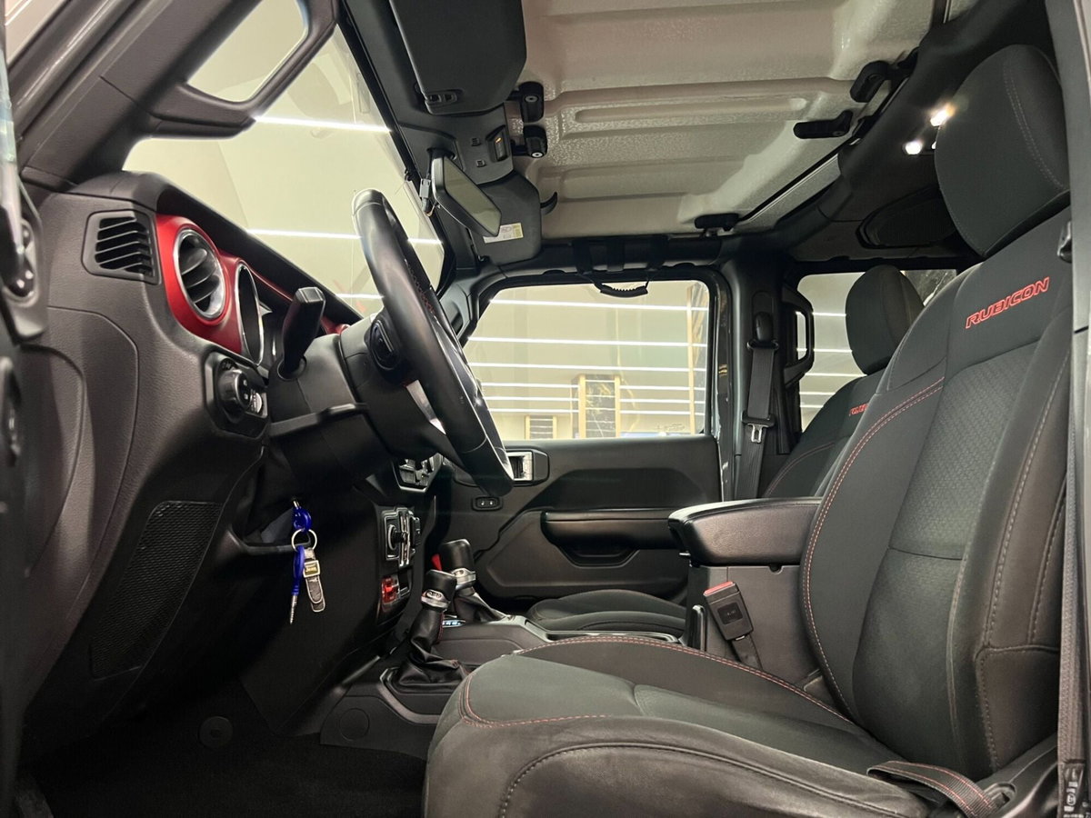 Jeep Wrangler Unlimited 2.2 Mjt II Rubicon (13)