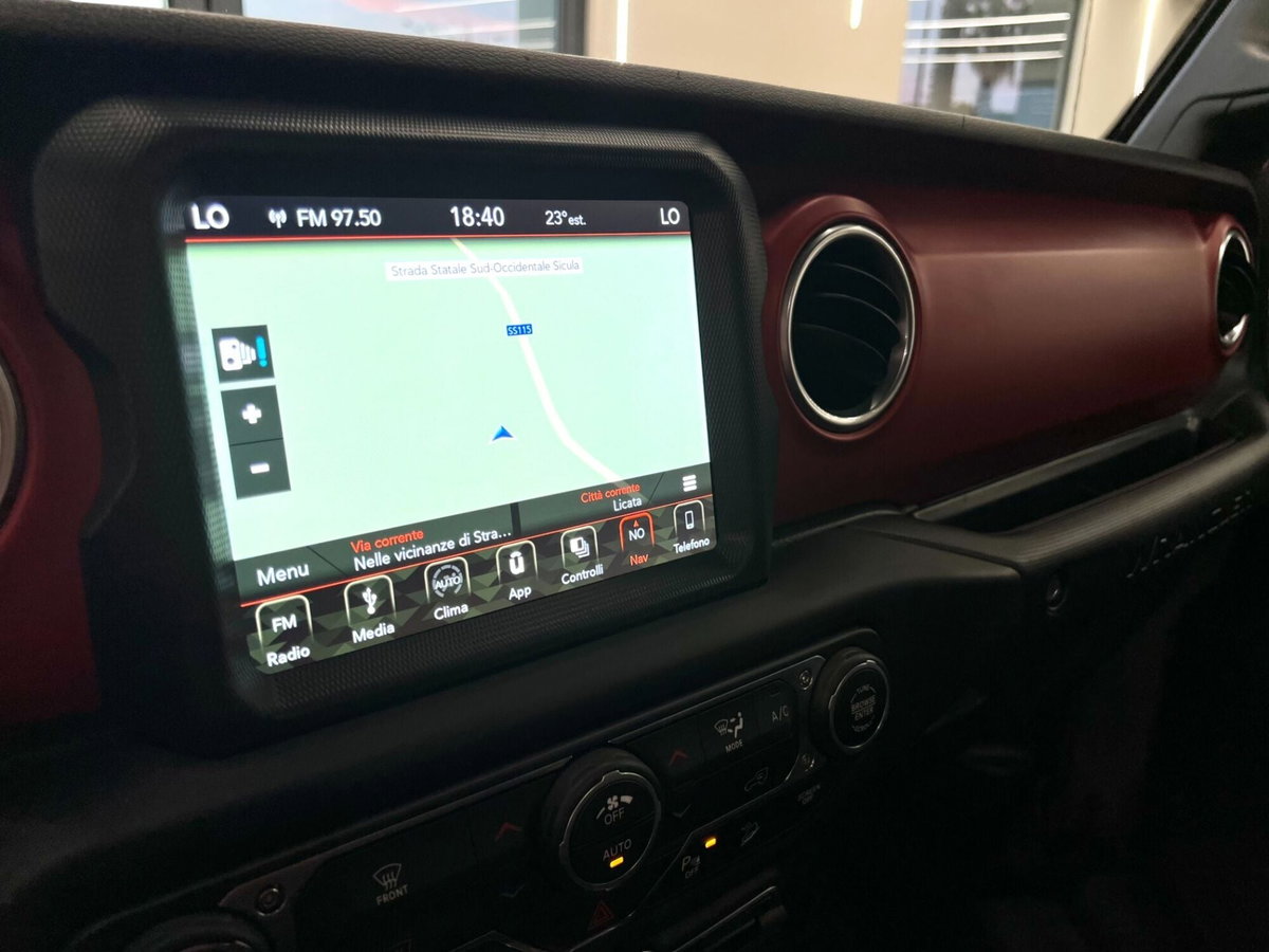 Jeep Wrangler Unlimited 2.2 Mjt II Rubicon (16)