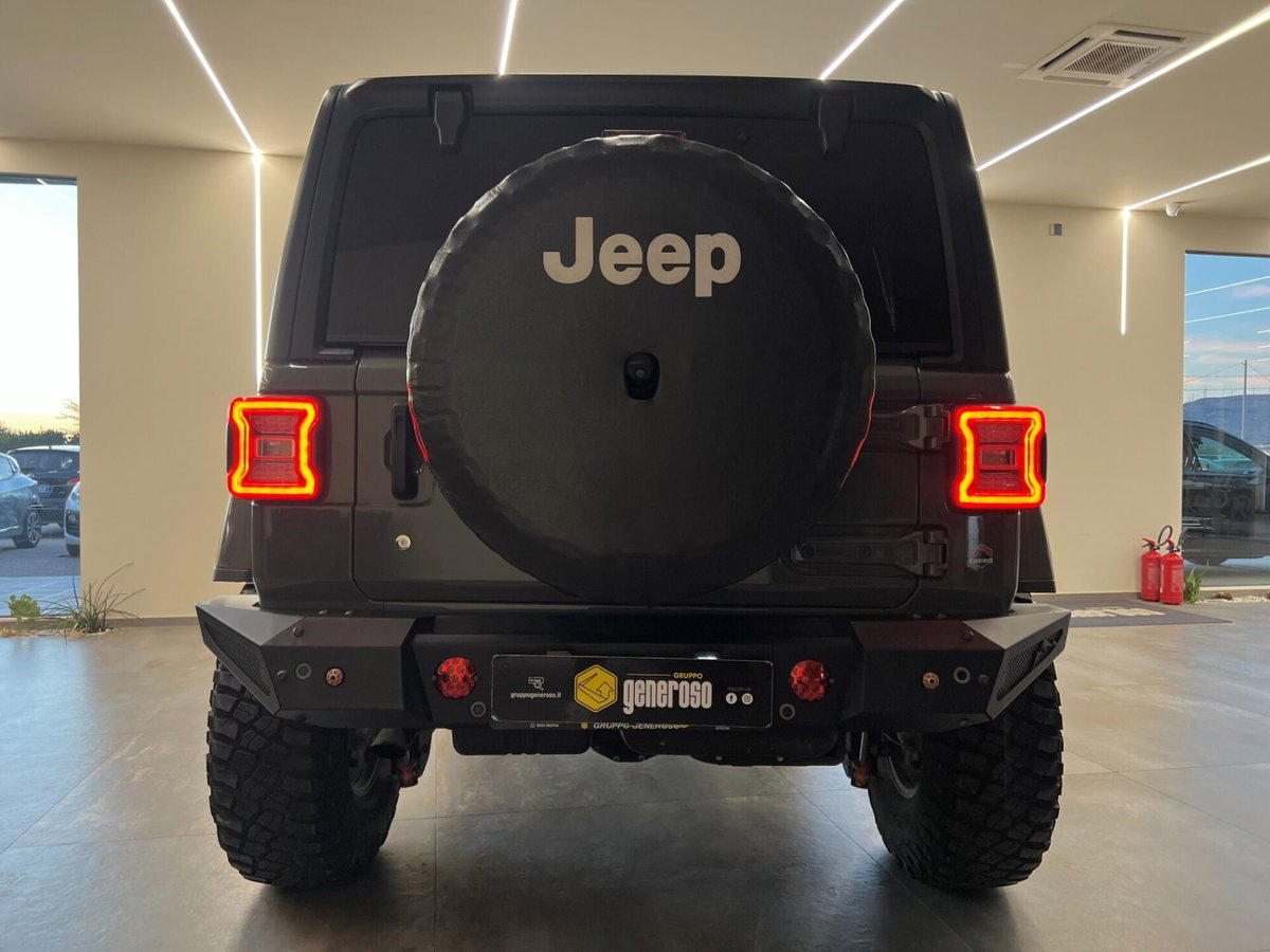 Jeep Wrangler Unlimited 2.2 Mjt II Rubicon (4)