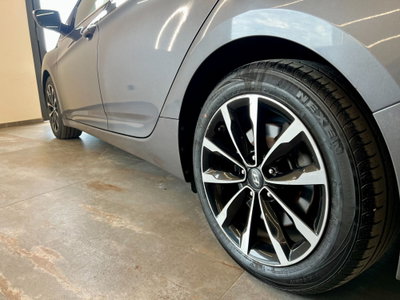 Hyundai i40 Station Wagon 1.6 CRDi DCT Business (7)