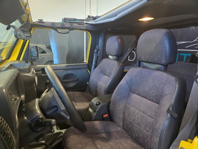 Jeep Wrangler 4.0 cat Sport (11)