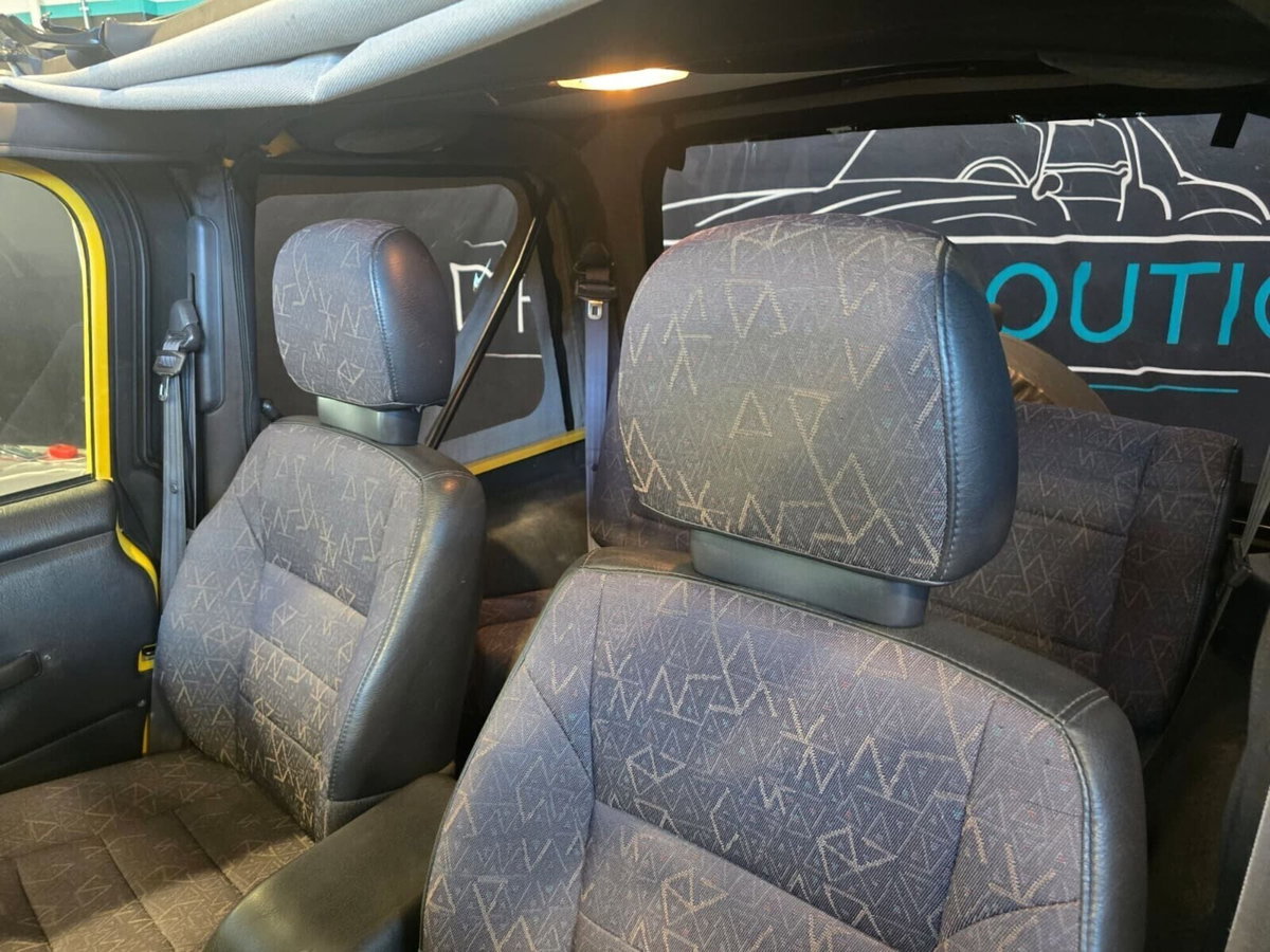 Jeep Wrangler 4.0 cat Sport (12)