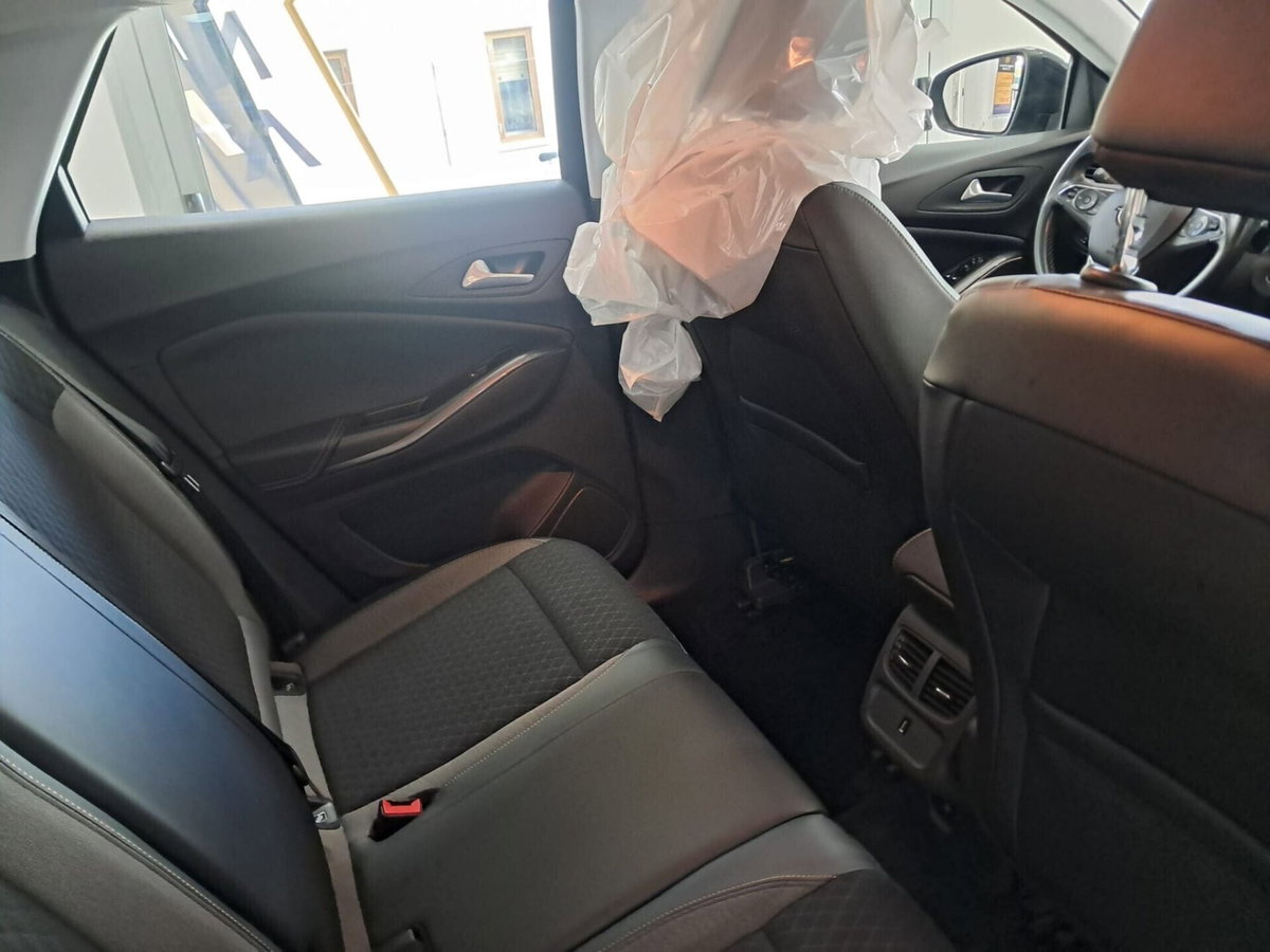 Opel Grandland X 1.5 diesel Ecotec Start&Stop Ultimate (13)