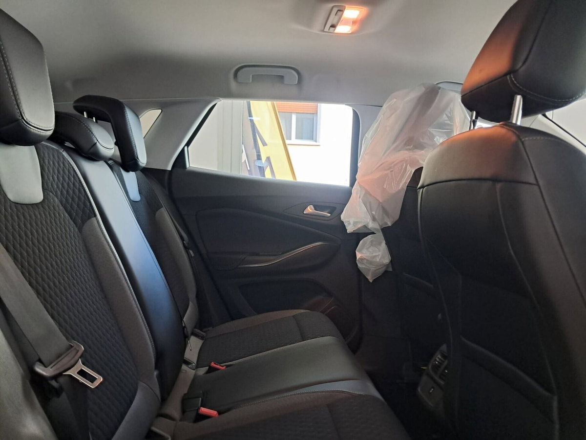 Opel Grandland X 1.5 diesel Ecotec Start&Stop Ultimate (14)