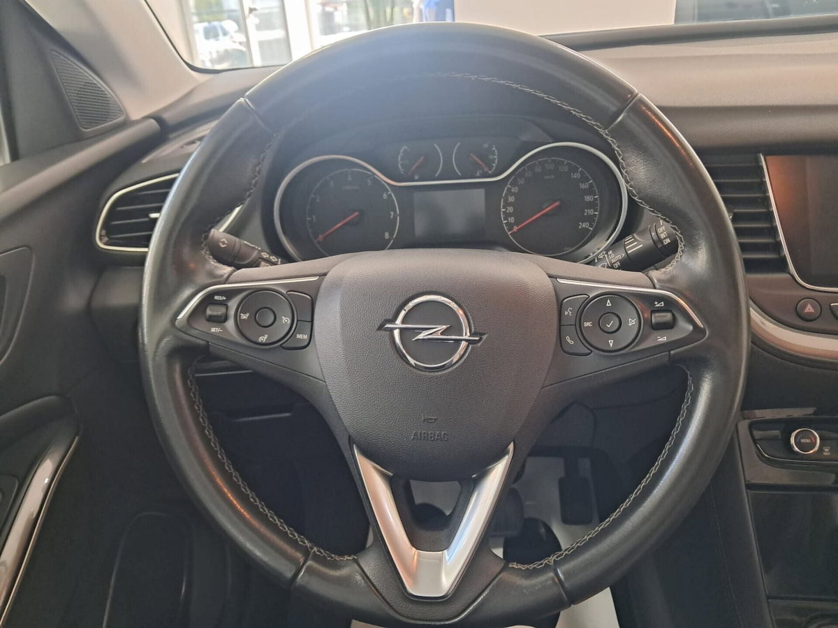 Opel Grandland X 1.5 diesel Ecotec Start&Stop Ultimate (18)