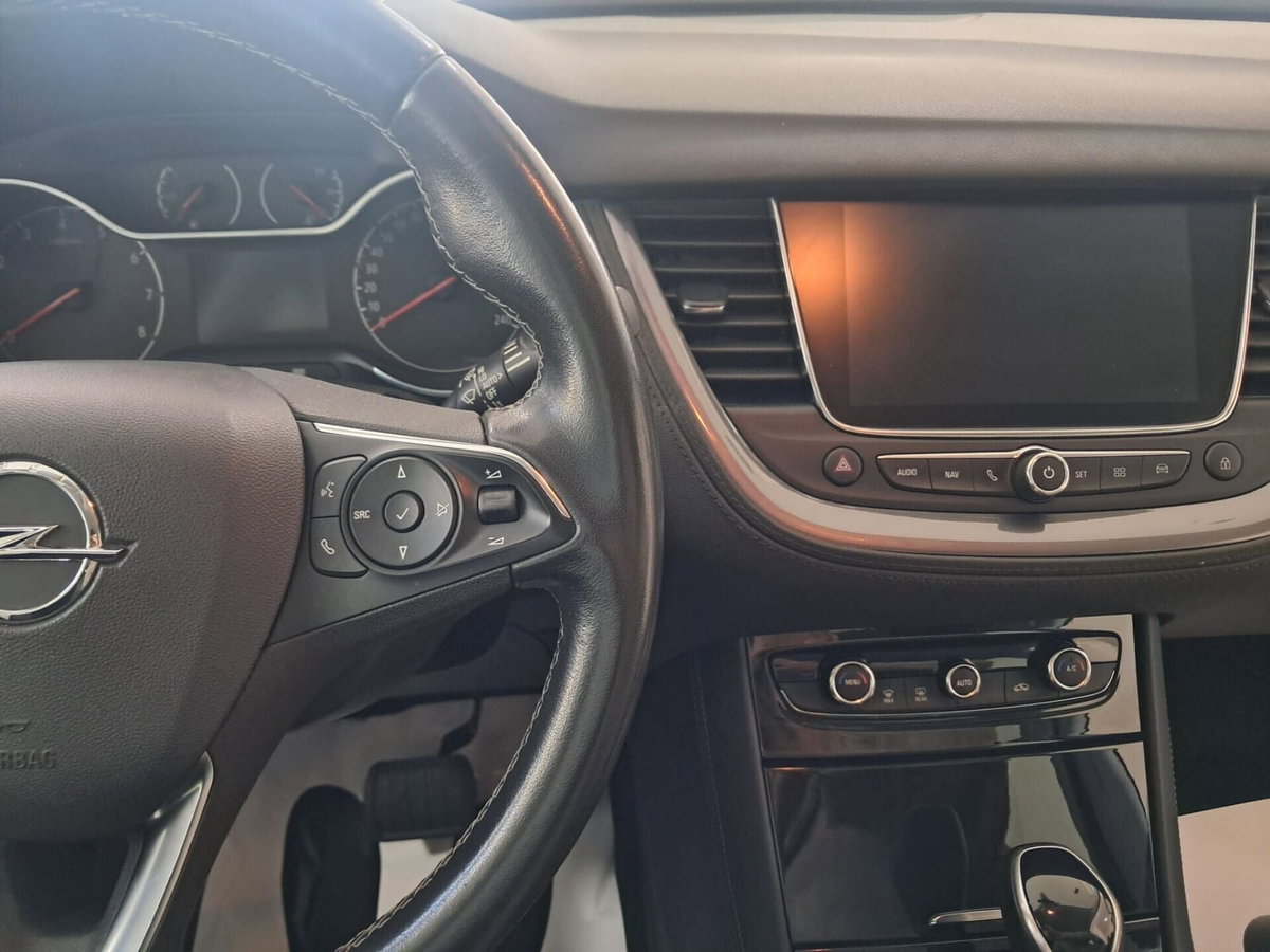 Opel Grandland X 1.5 diesel Ecotec Start&Stop Ultimate (19)