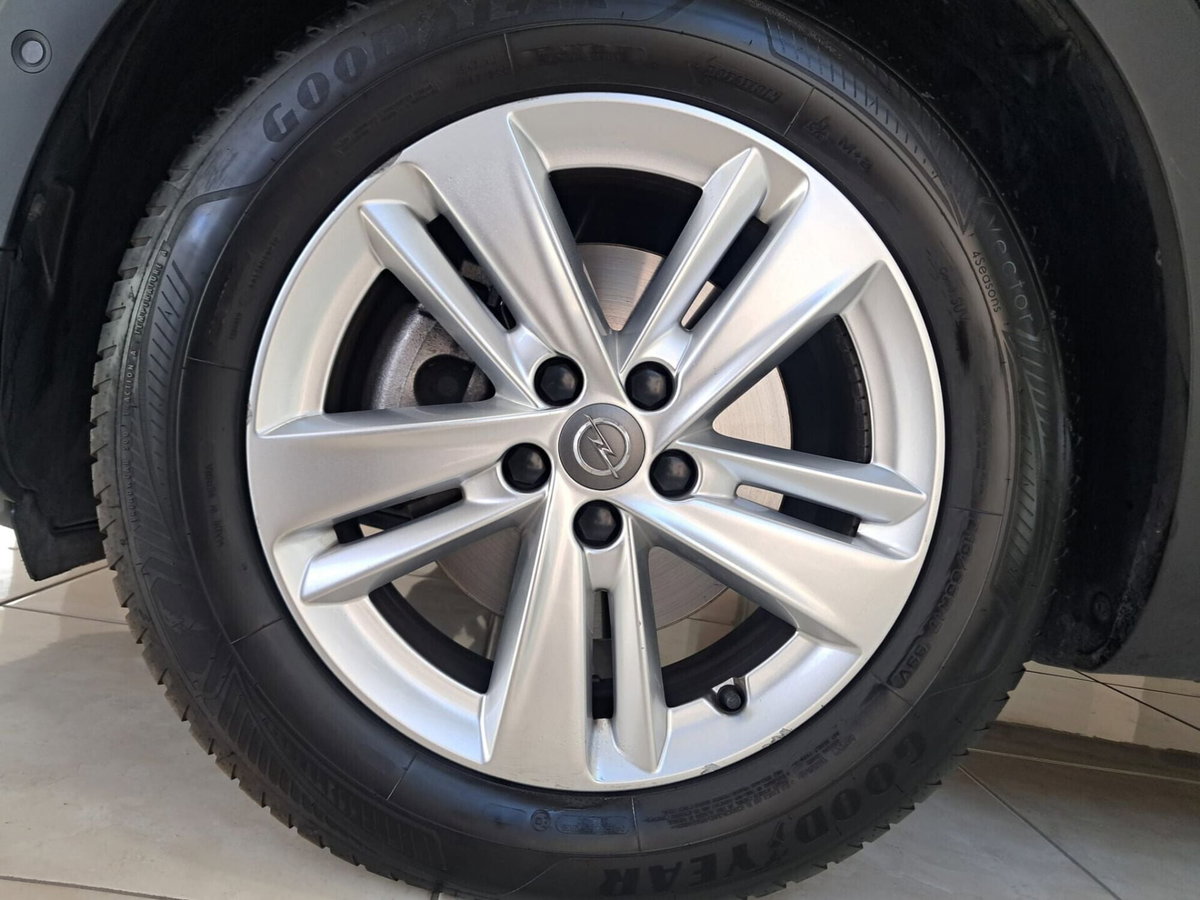 Opel Grandland X 1.5 diesel Ecotec Start&Stop Ultimate (9)