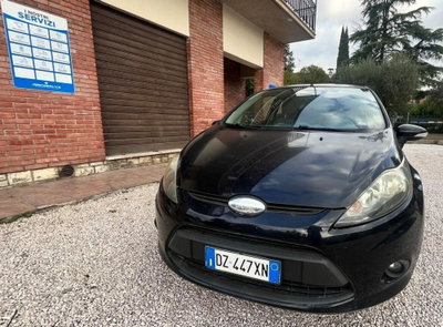 Ford Fiesta 1.4 TDCi 68CV 3 porte Titanium (6)