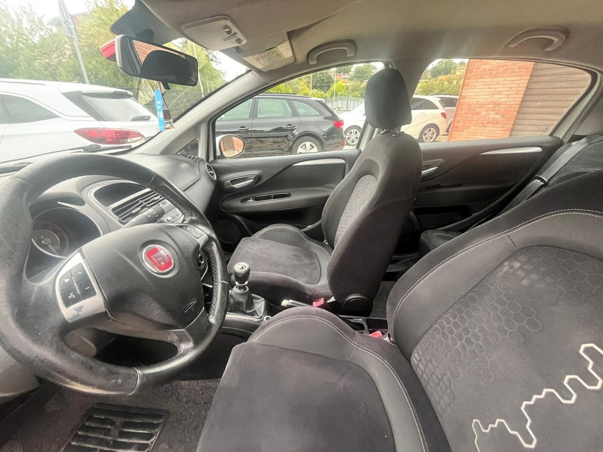 Fiat Punto 1.2 8V 5 porte Lounge (6)