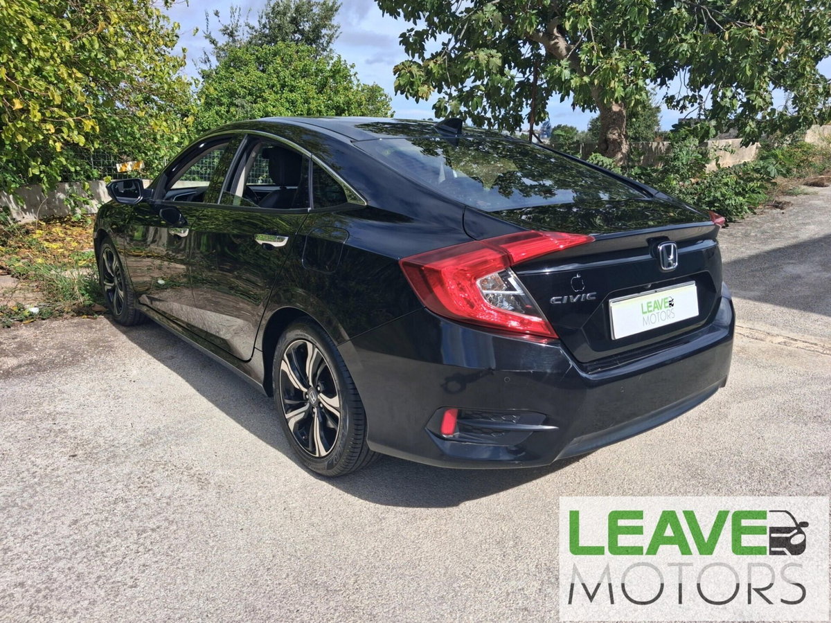 Honda Civic 1.6 5 porte Executive (6)