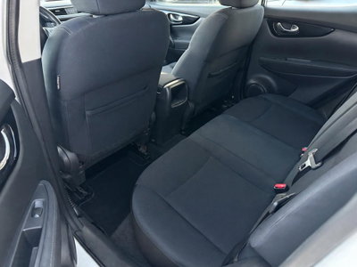 Nissan Qashqai 1.5 dCi Acenta (12)