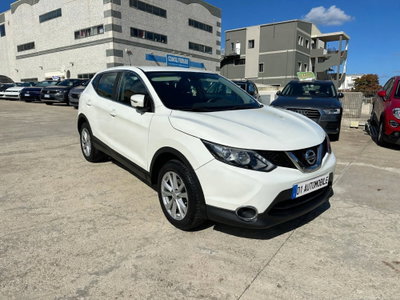 Nissan Qashqai 1.5 dCi Acenta (5)