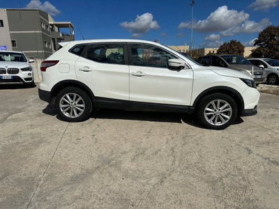 Nissan Qashqai 1.5 dCi Acenta (7)