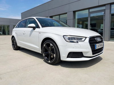 Audi A3 Sportback 30 TDI S tronic Business (2)