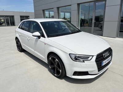 Audi A3 Sportback 30 TDI S tronic Business (6)
