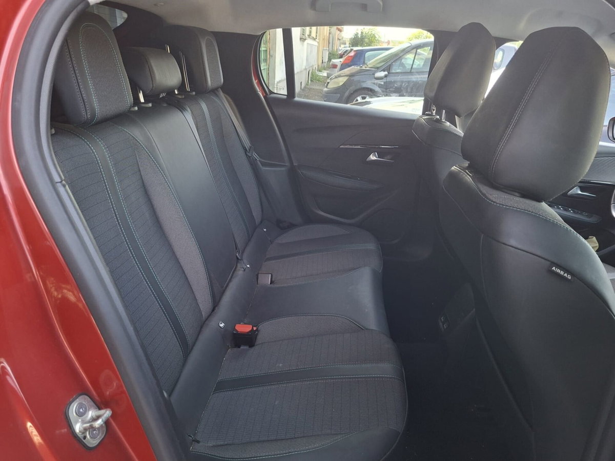 Peugeot 208 BlueHDi 100 Stop&Start 5 porte Allure (15)