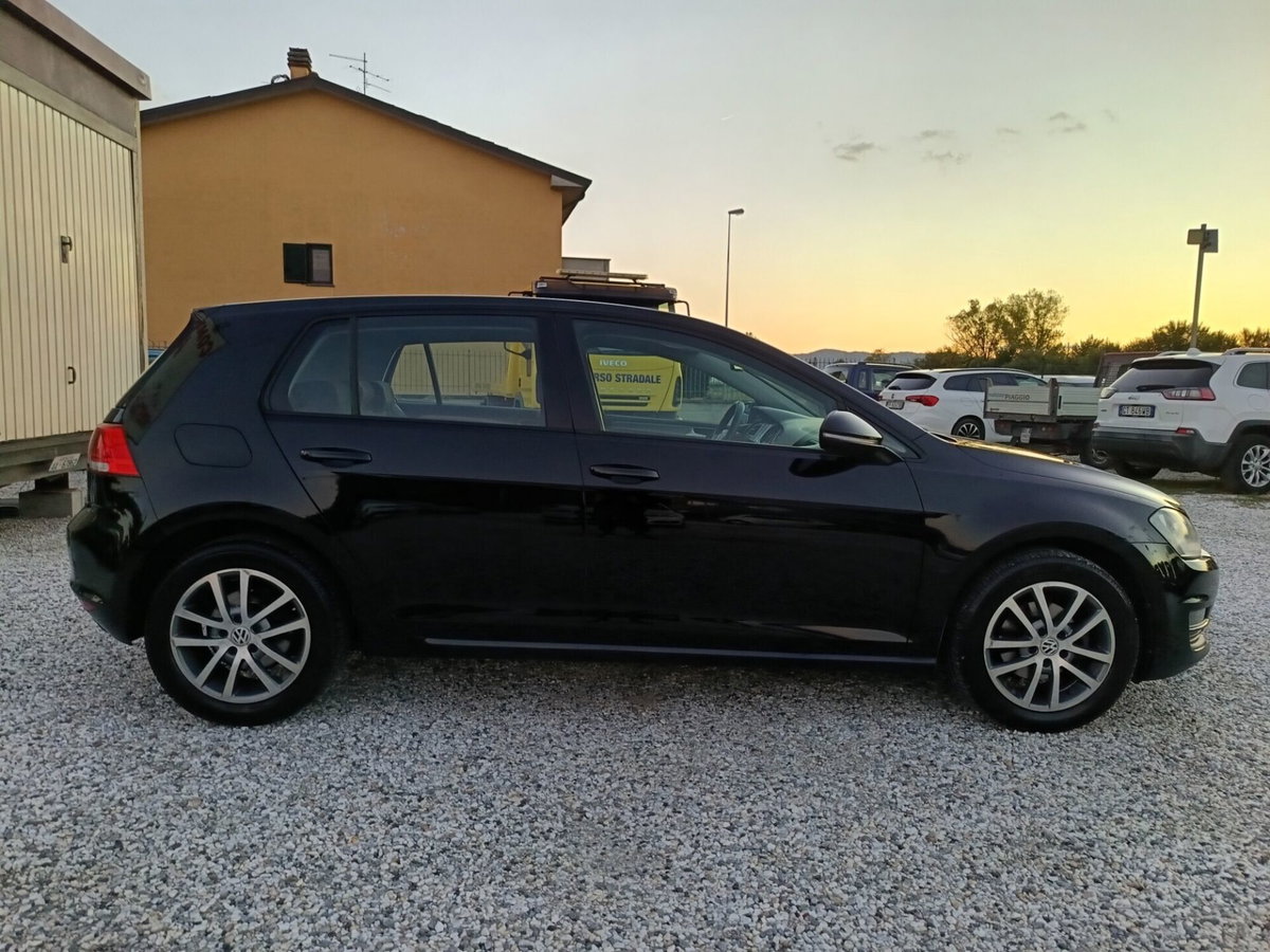 Volkswagen Golf 1.6 TDI 90 CV 5p. Trendline BlueMotion Technology (5)