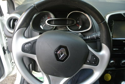 Renault Clio dCi 8V 90CV Start&Stop 5 porte Energy Intens (11)