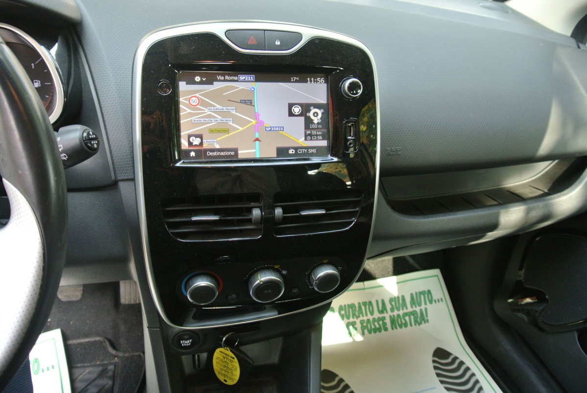 Renault Clio dCi 8V 90CV Start&Stop 5 porte Energy Intens (14)
