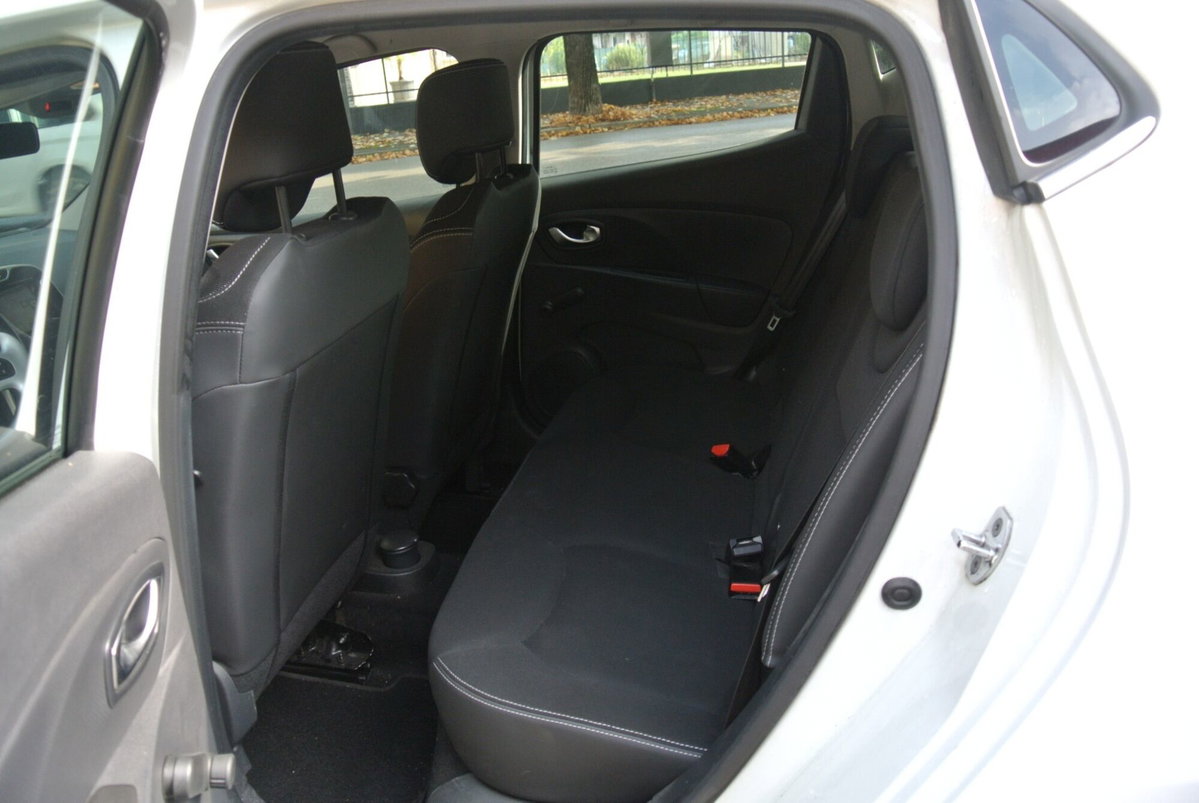 Renault Clio dCi 8V 90CV Start&Stop 5 porte Energy Intens (17)