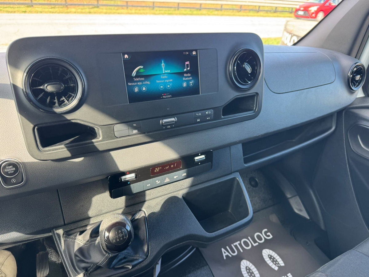 Mercedes-Benz Sprinter F37/35 311 CDI RWD TA Furgone (13)