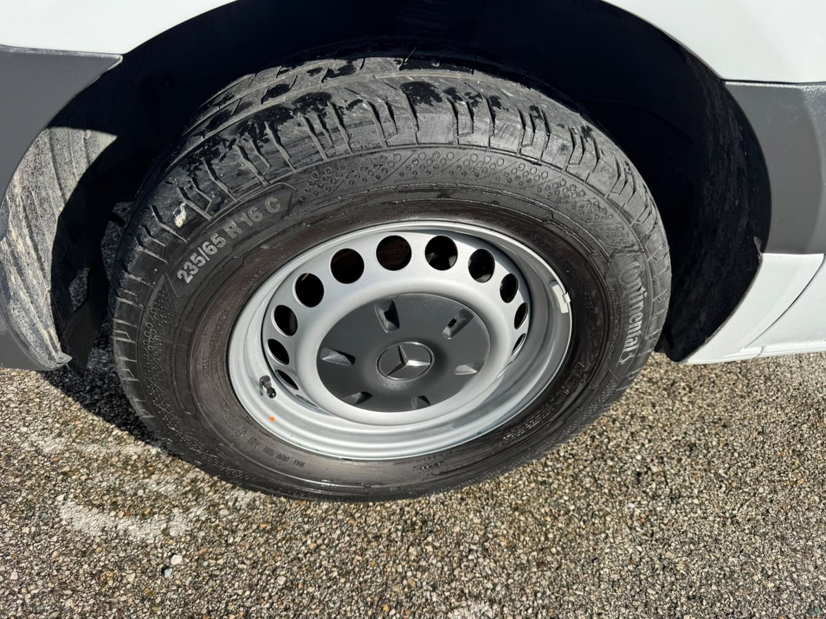 Mercedes-Benz Sprinter F37/35 311 CDI RWD TA Furgone (8)
