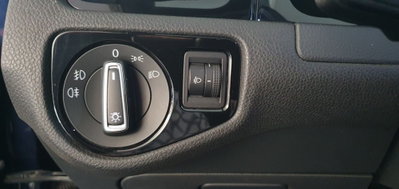 Volkswagen Golf 1.6 TDI 110 CV 5p. Highline BlueMotion Technology (9)