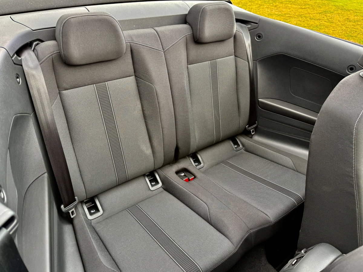 Volkswagen T-Roc Cabrio 1.5 TSI ACT DSG Style (15)