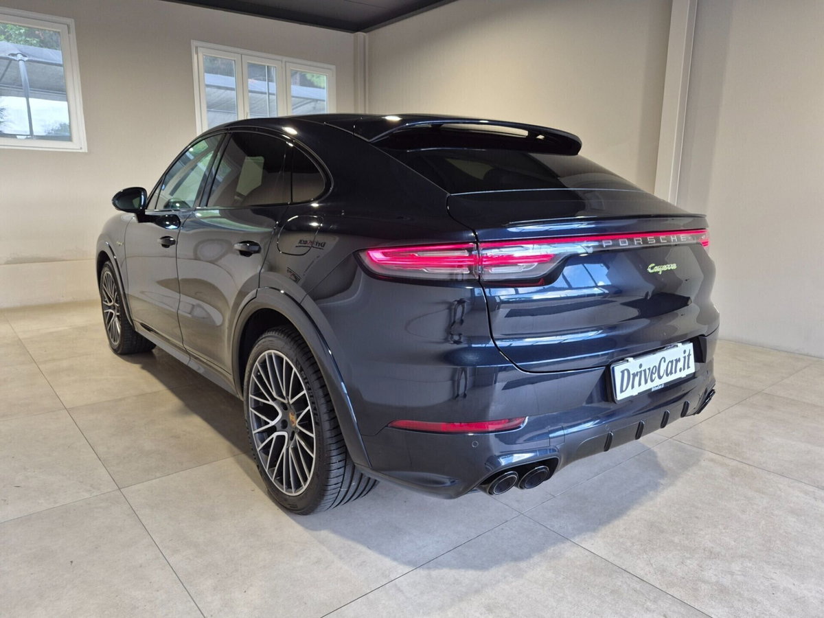 Porsche Cayenne Coupé 3.0 V6 (10)