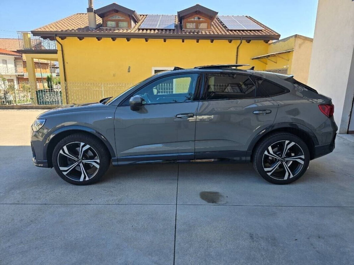 Audi Q3 Sportback 40 TDI quattro S tronic S line edition (3)