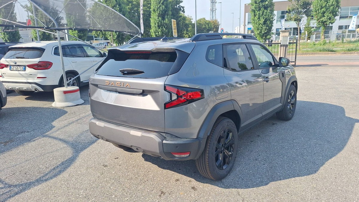 Dacia Duster 1.2 Eco-G Extreme 120cv (7)