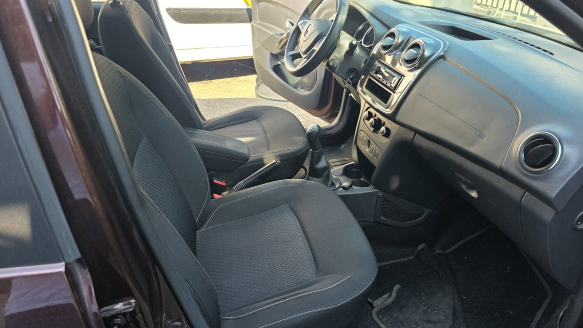 Dacia Sandero 1.0 SCe 12V 75CV Start&Stop Access (10)