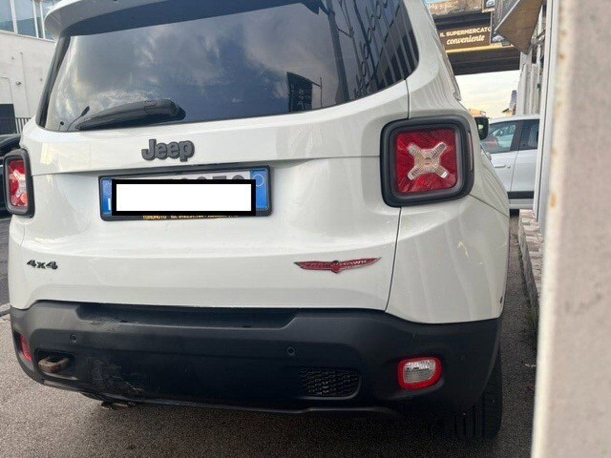 Jeep Renegade 2.0 Mjt 170CV 4WD Active Drive Low Trailhawk (15)