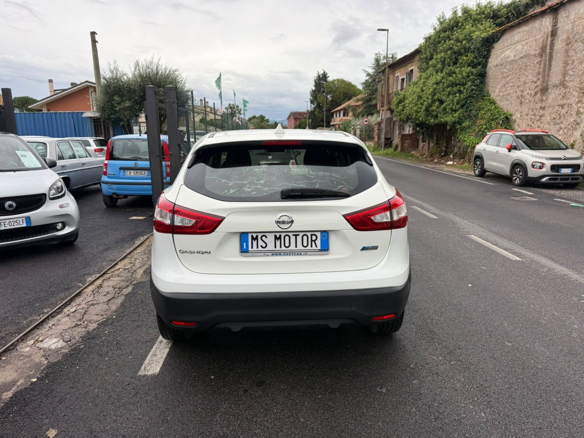 Nissan Qashqai 1.5 dCi 360 (10)