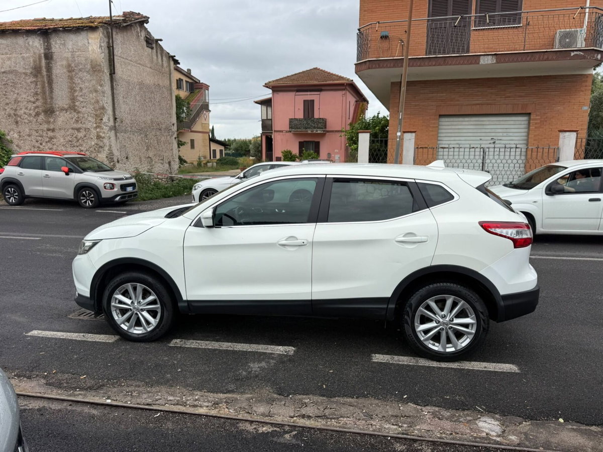 Nissan Qashqai 1.5 dCi 360 (11)