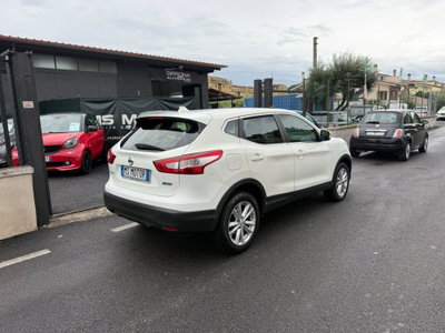 Nissan Qashqai 1.5 dCi 360 (2)