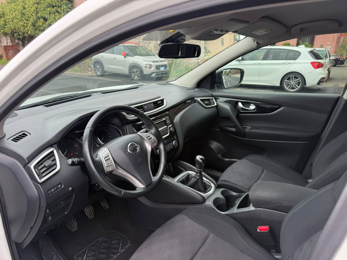 Nissan Qashqai 1.5 dCi 360 (4)