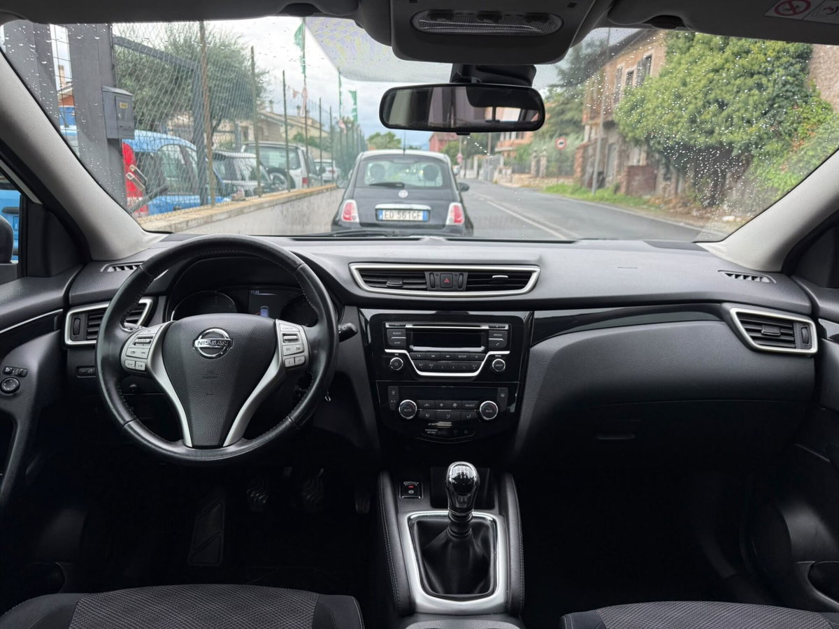 Nissan Qashqai 1.5 dCi 360 (6)