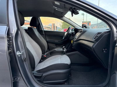 Hyundai i20 1.4 CRDi 5 porte Style (13)