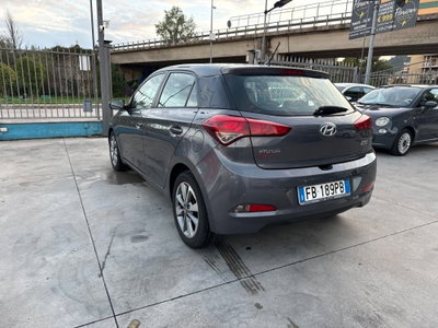 Hyundai i20 1.4 CRDi 5 porte Style (7)