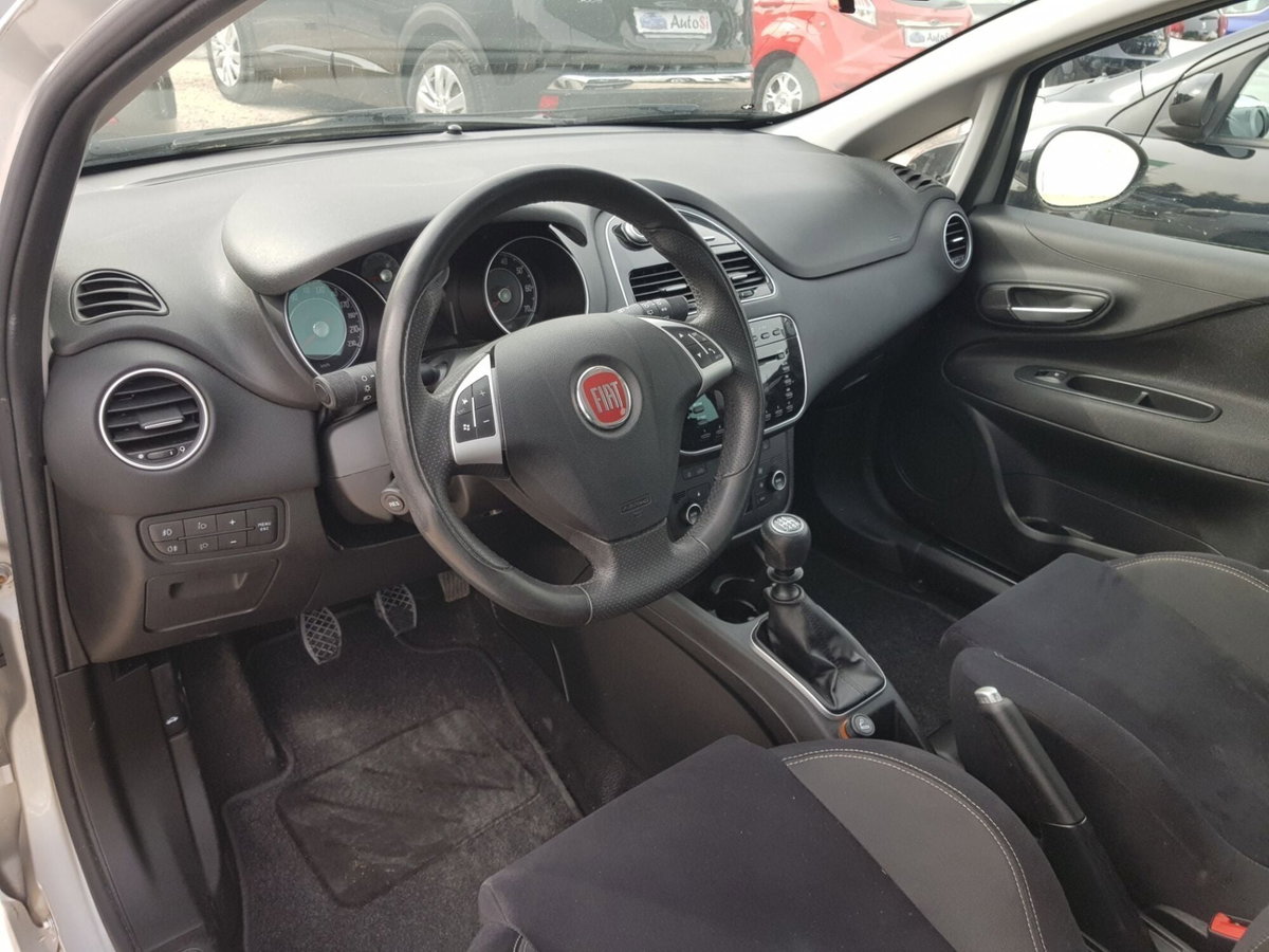 Fiat Punto 0.9 TwinAir Turbo S&S 5 porte Lounge (13)